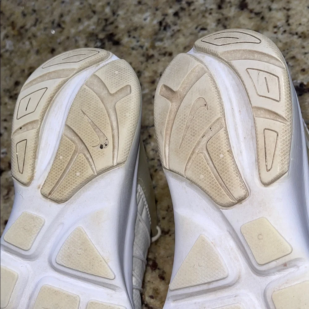 Nike Darwin - Picture 7 of 10